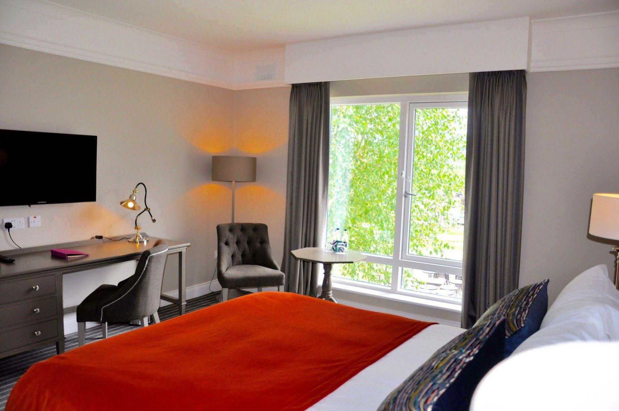 Killaloe Hotel & Spa Exterior photo